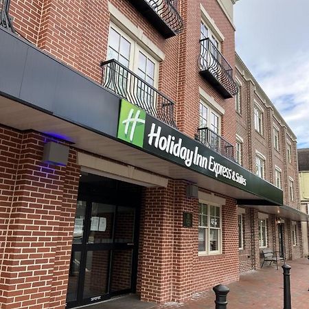 Holiday Inn Express & Suites - Dahlonega - University Area By Ihg Kültér fotó